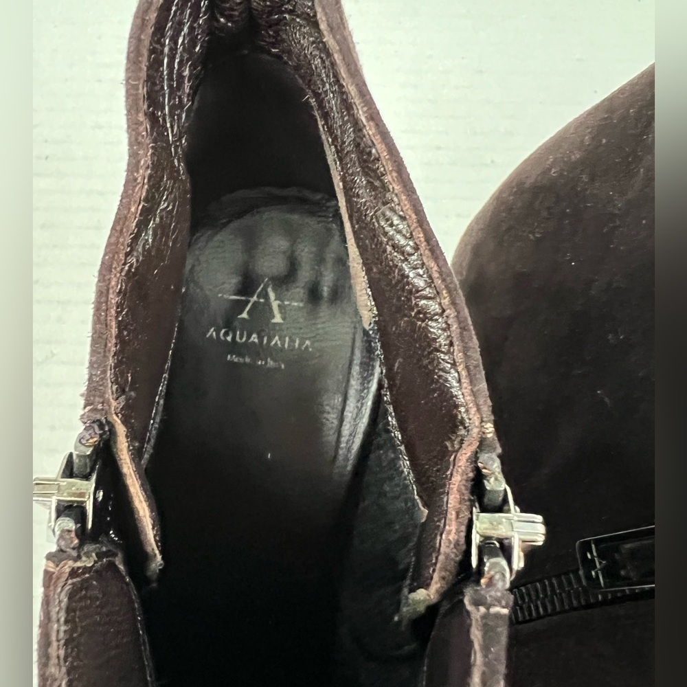 Aquatalia Dina Side-Zip Suede Ankle Booties - Size 11 - Picture 10 of 12